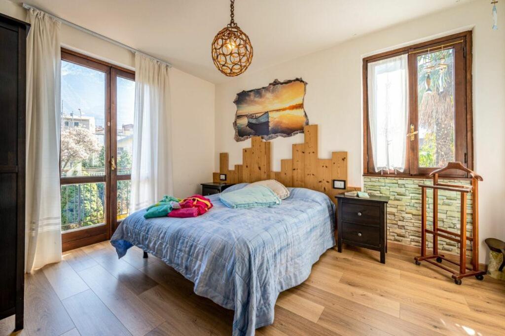 Villa Lago Foreground - Pet Friendly Stay- Garden-Parking-Lake View- Bike Friendly Holiday House Colico Exterior foto