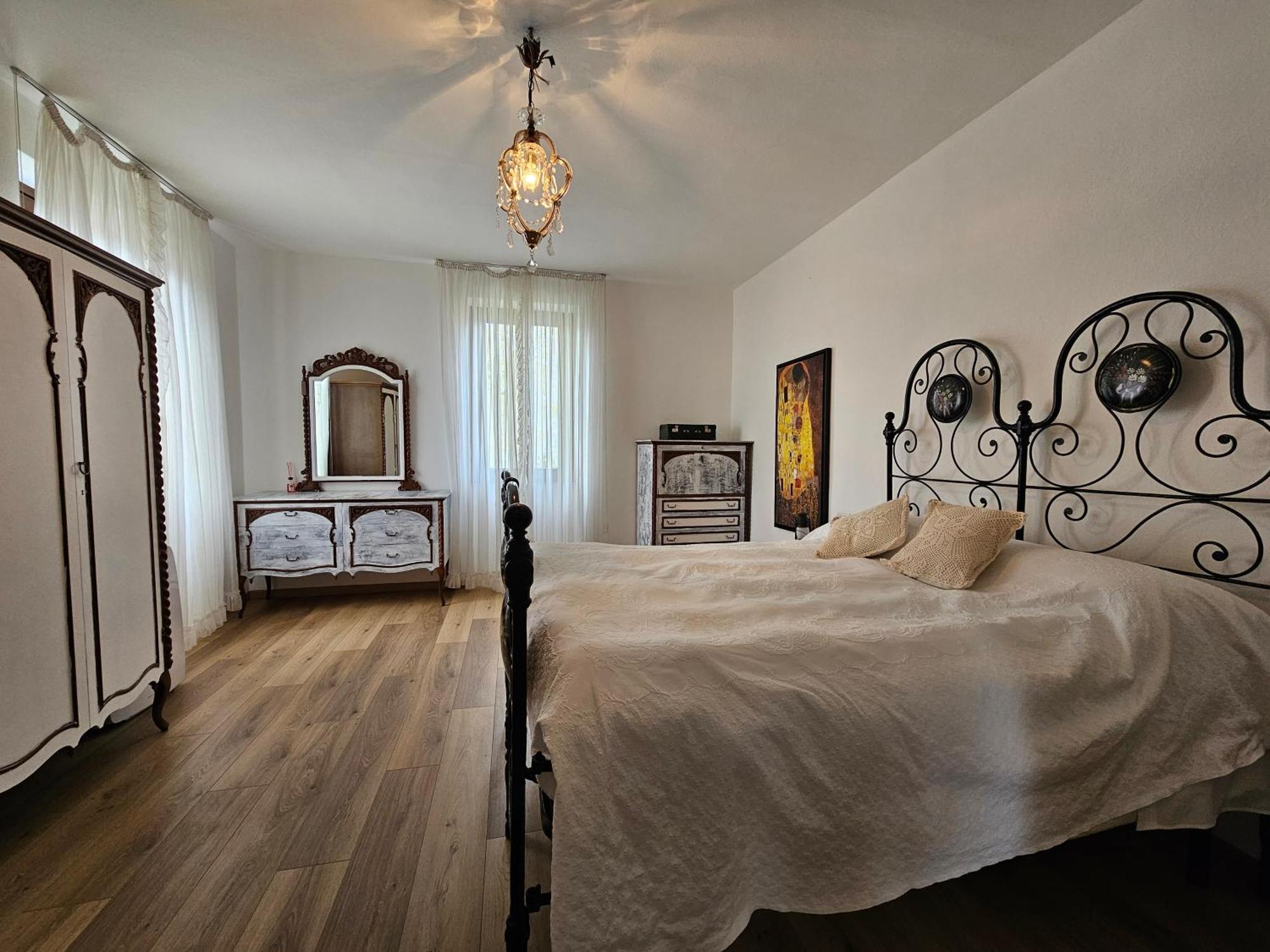 Villa Lago Foreground - Pet Friendly Stay- Garden-Parking-Lake View- Bike Friendly Holiday House Colico Exterior foto