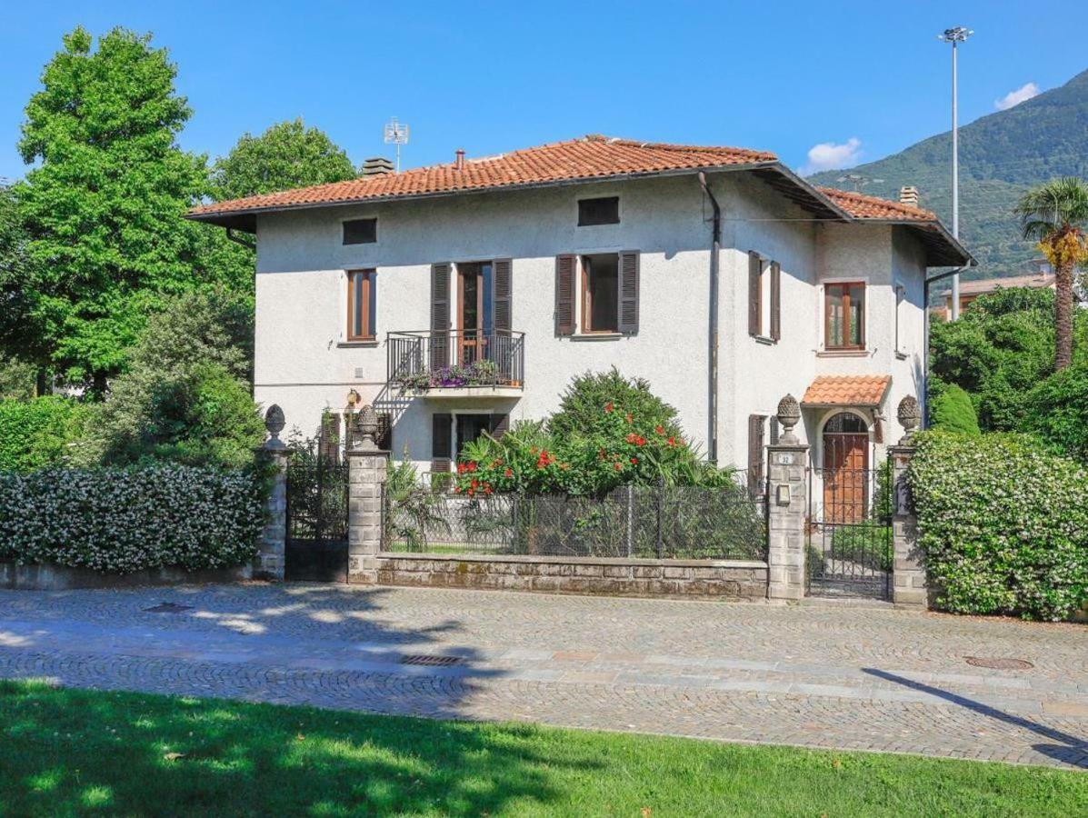 Villa Lago Foreground - Pet Friendly Stay- Garden-Parking-Lake View- Bike Friendly Holiday House Colico Exterior foto